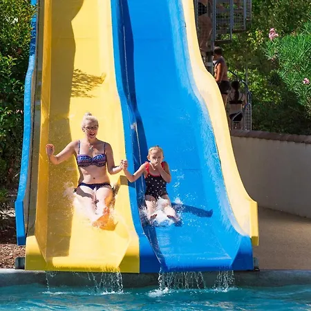 营地 Maeva Club Les Rivieres 4*