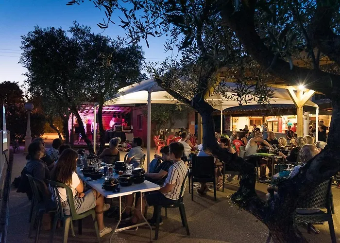 Campingplads Maeva Club Les Rivieres 4*